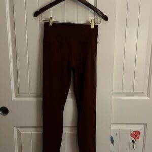 Brown Vuori Leggings
